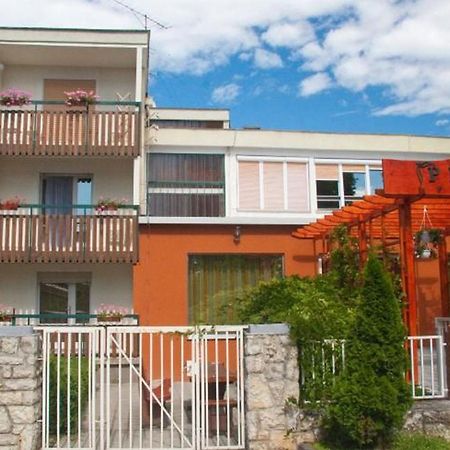 Hotel Pergola Panzió Balatonföldvár Esterno foto